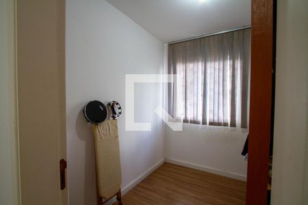 Quarto 1 de apartamento para alugar com 3 quartos, 60m² em Santa Cândida, Curitiba