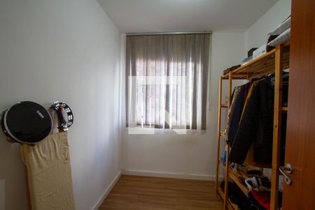 Quarto 1 de apartamento para alugar com 3 quartos, 60m² em Santa Cândida, Curitiba