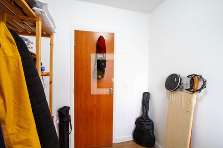 Quarto 1 de apartamento para alugar com 3 quartos, 60m² em Santa Cândida, Curitiba