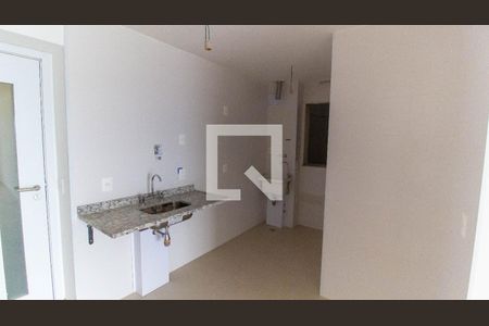Cozinha de apartamento à venda com 2 quartos, 77m² em São Domingos, Niterói
