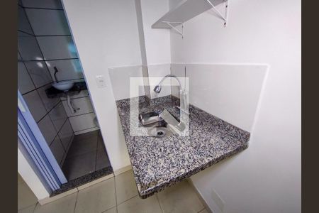Studio de kitnet/studio para alugar com 1 quarto, 12m² em São Cristóvão, Rio de Janeiro