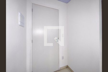 Entrada de kitnet/studio para alugar com 1 quarto, 12m² em São Cristóvão, Rio de Janeiro