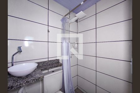 Banheiro da Kitnet de kitnet/studio para alugar com 1 quarto, 12m² em São Cristóvão, Rio de Janeiro
