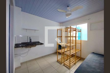 Studio de kitnet/studio para alugar com 1 quarto, 12m² em São Cristóvão, Rio de Janeiro