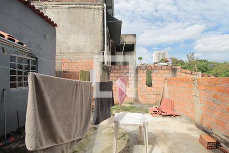 Quintal de casa à venda com 3 quartos, 95m² em Juliana, Belo Horizonte