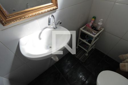 Banheiro Social de casa à venda com 3 quartos, 95m² em Juliana, Belo Horizonte