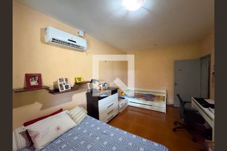 Quarto 2 de casa à venda com 3 quartos, 280m² em Darcy Vargas, Belo Horizonte