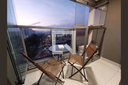 Varanda de kitnet/studio à venda com 1 quarto, 25m² em Santo Amaro, São Paulo