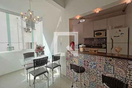 Sala de apartamento para alugar com 2 quartos, 80m² em Pompéia, Santos