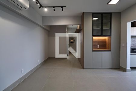 Sala de apartamento à venda com 2 quartos, 59m² em Campestre, Santo André