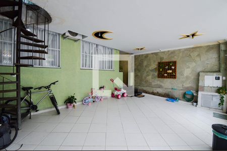 Garagem de casa à venda com 4 quartos, 286m² em Jardim Nova Taboao, Guarulhos