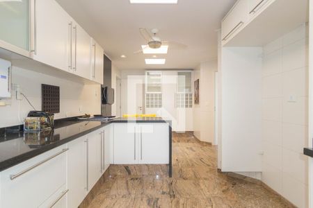 Cozinha de apartamento à venda com 4 quartos, 395m² em Tatuapé, São Paulo
