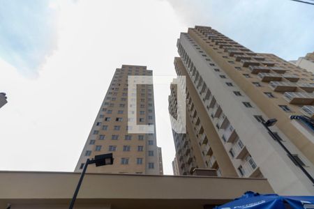 Fachada de apartamento à venda com 2 quartos, 36m² em Vila Graciosa, São Paulo