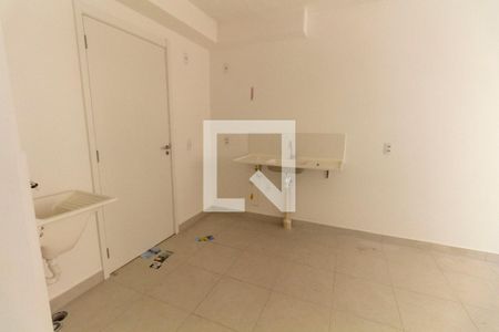 Cozinha de apartamento à venda com 2 quartos, 36m² em Vila Graciosa, São Paulo
