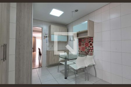 Cozinha de apartamento à venda com 3 quartos, 130m² em Jardim, Santo André