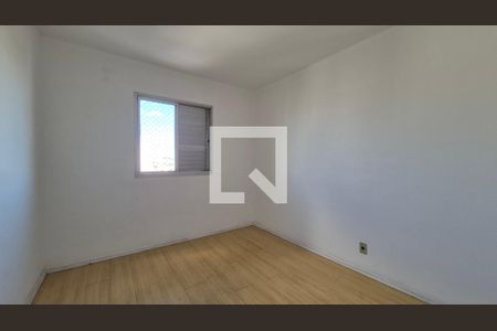 Quarto de apartamento para alugar com 3 quartos, 70m² em Vila Bela Vista, Santo André