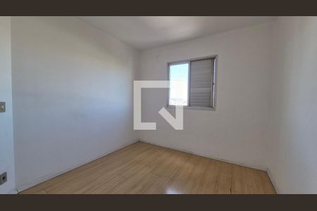 Quarto de apartamento para alugar com 3 quartos, 70m² em Vila Bela Vista, Santo André