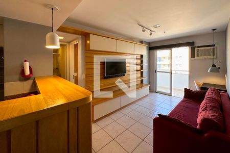 Sala de apartamento para alugar com 1 quarto, 40m² em Botafogo, Rio de Janeiro