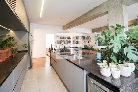 Cozinha de apartamento à venda com 4 quartos, 180m² em Vila Nova Conceição, São Paulo