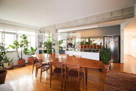 Sala de apartamento à venda com 4 quartos, 180m² em Vila Nova Conceição, São Paulo