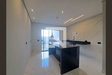 Casa à venda com 3 quartos, 165m² em Vila Carrão, São Paulo