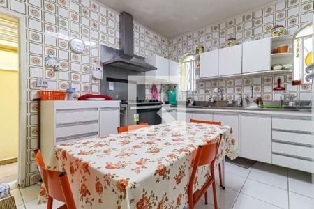 Casa à venda com 3 quartos, 289m² em Mirandópolis, São Paulo