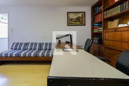 Casa à venda com 3 quartos, 289m² em Mirandópolis, São Paulo