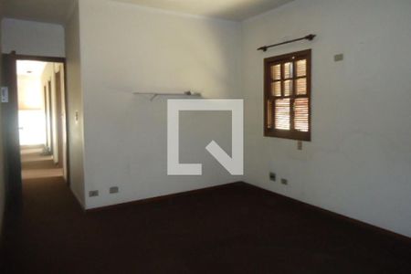 Casa à venda com 3 quartos, 240m² em Vila Sonia, São Paulo