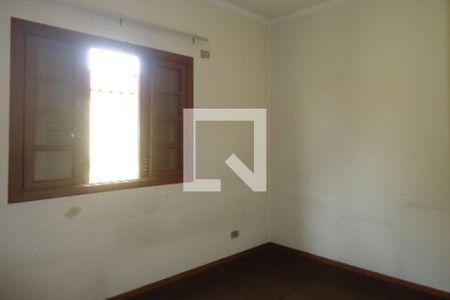 Casa à venda com 3 quartos, 240m² em Vila Sonia, São Paulo