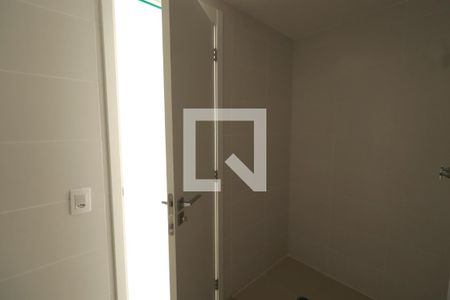 Banheiro de kitnet/studio para alugar com 1 quarto, 23m² em Tatuapé, São Paulo