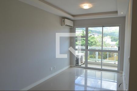 Sala de apartamento à venda com 3 quartos, 85m² em Freguesia (jacarepaguá), Rio de Janeiro