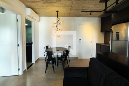 Sala de apartamento para alugar com 1 quarto, 41m² em Cambuí, Campinas