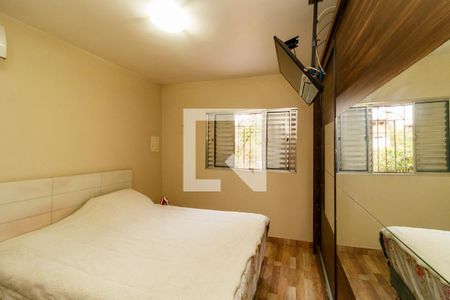 Suíte de casa à venda com 2 quartos, 223m² em Parque Novo Mundo, São Paulo