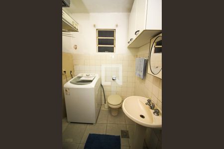 Banheiro de apartamento à venda com 2 quartos, 73m² em Centro Histórico, Porto Alegre