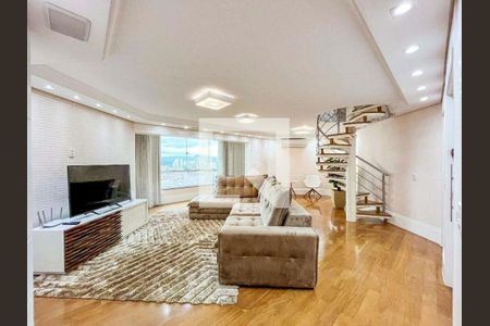 Apartamento para alugar com 3 quartos, 320m² em Santana, São Paulo