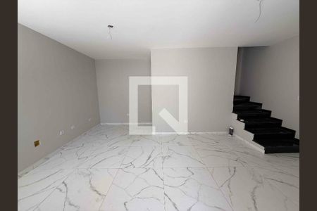 Casa à venda com 2 quartos, 90m² em Vila Mazzei, São Paulo