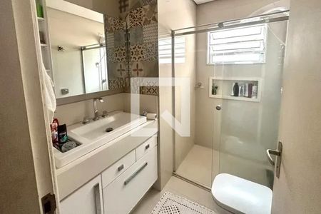 Casa à venda com 4 quartos, 150m² em Vila Paiva, São Paulo