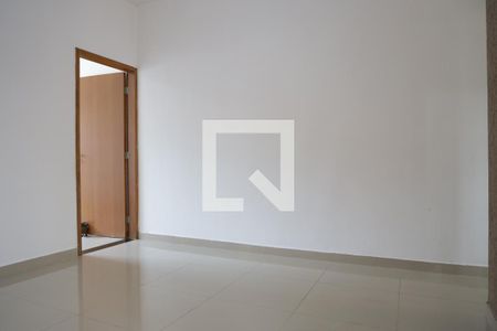 Sala de casa para alugar com 2 quartos, 70m² em Residencial Recanto do Bosque, Goiânia