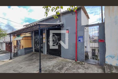 Fachada de casa à venda com 4 quartos, 252m² em Vila Nova Cachoeirinha, São Paulo