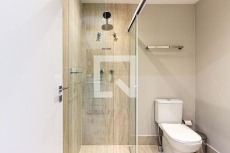 Banheiro de kitnet/studio para alugar com 1 quarto, 24m² em Santo Amaro, São Paulo