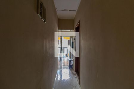 corredor de casa à venda com 2 quartos, 121m² em Vila Regina, São Paulo
