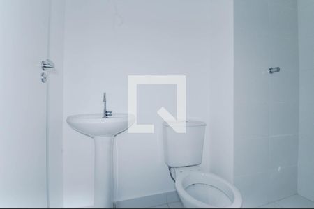 Banheiro de apartamento à venda com 2 quartos, 32m² em Vila Maria, Guarulhos