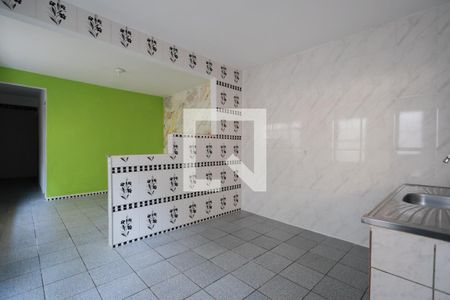 Cozinha de casa para alugar com 2 quartos, 60m² em Vila Amalia (zona Norte), São Paulo