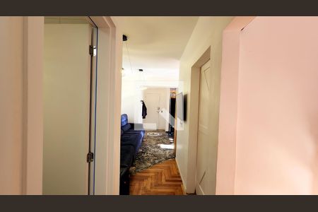 Apartamento à venda com 69m², 3 quartos e 2 vagasCorredor