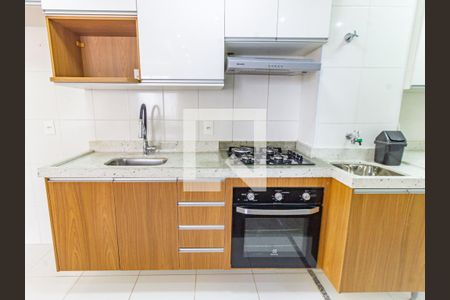 Cozinha e Área de Serviço de apartamento para alugar com 2 quartos, 40m² em Belenzinho, São Paulo
