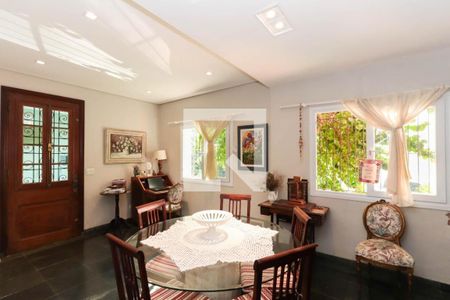 Foto 01 de casa à venda com 4 quartos, 240m² em Aclimação, São Paulo