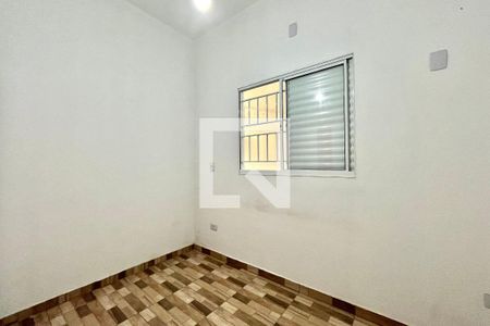 Quarto 2 de casa para alugar com 2 quartos, 50m² em Jardim Prudência, São Paulo