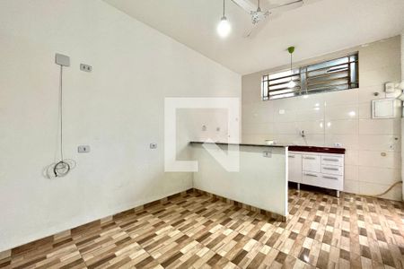 Sala de casa para alugar com 2 quartos, 50m² em Jardim Prudência, São Paulo