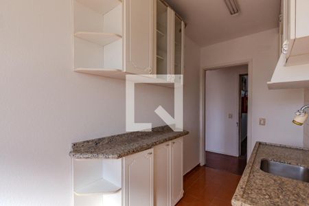 Cozinha de apartamento para alugar com 2 quartos, 70m² em Partenon, Porto Alegre