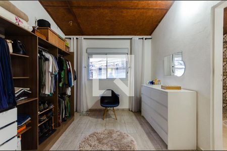 Suíte - Closet de casa à venda com 3 quartos, 200m² em Vila Iorio, São Paulo